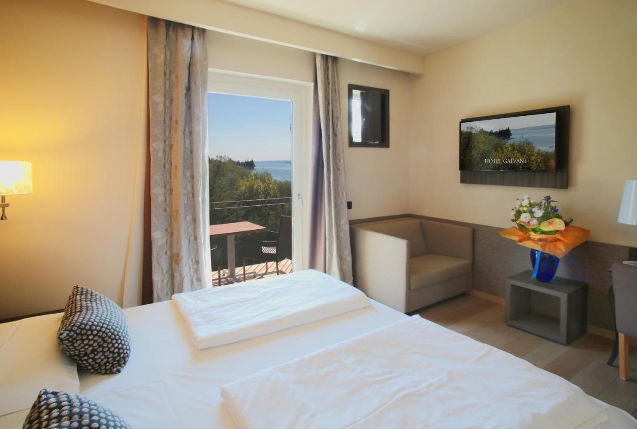 Hotel Galvani Torri Del Benaco Εξωτερικό φωτογραφία