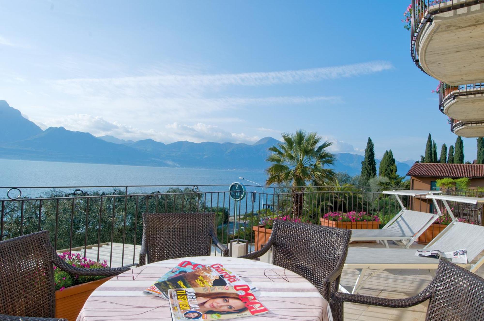 Hotel Galvani Torri Del Benaco Εξωτερικό φωτογραφία