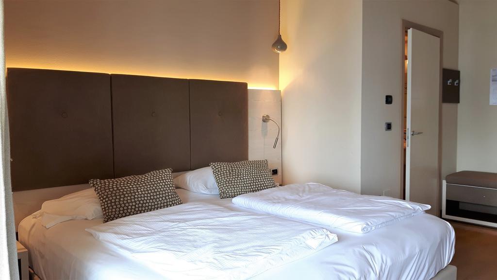 Hotel Galvani Torri Del Benaco Εξωτερικό φωτογραφία