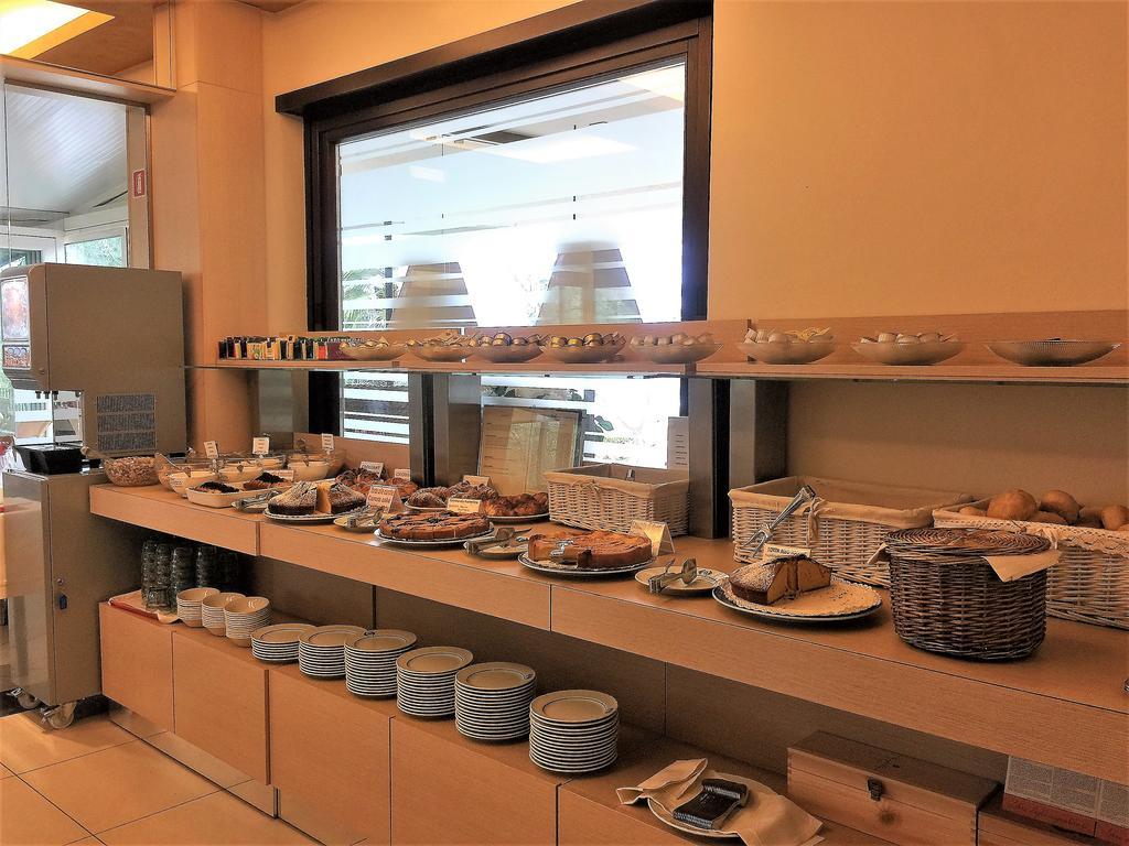 Hotel Galvani Torri Del Benaco Εξωτερικό φωτογραφία